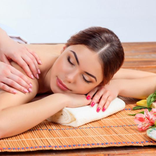 Entspannende Körpermassage Zürich Evergreen natürlich